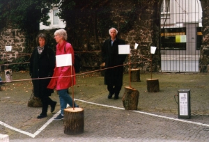 Installation Auferstehung (05.04.98) - Fotogalerie